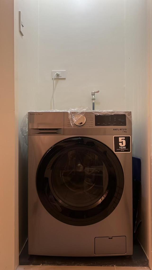 מנילה Brixton Place, Weston Tower מראה חיצוני תמונה