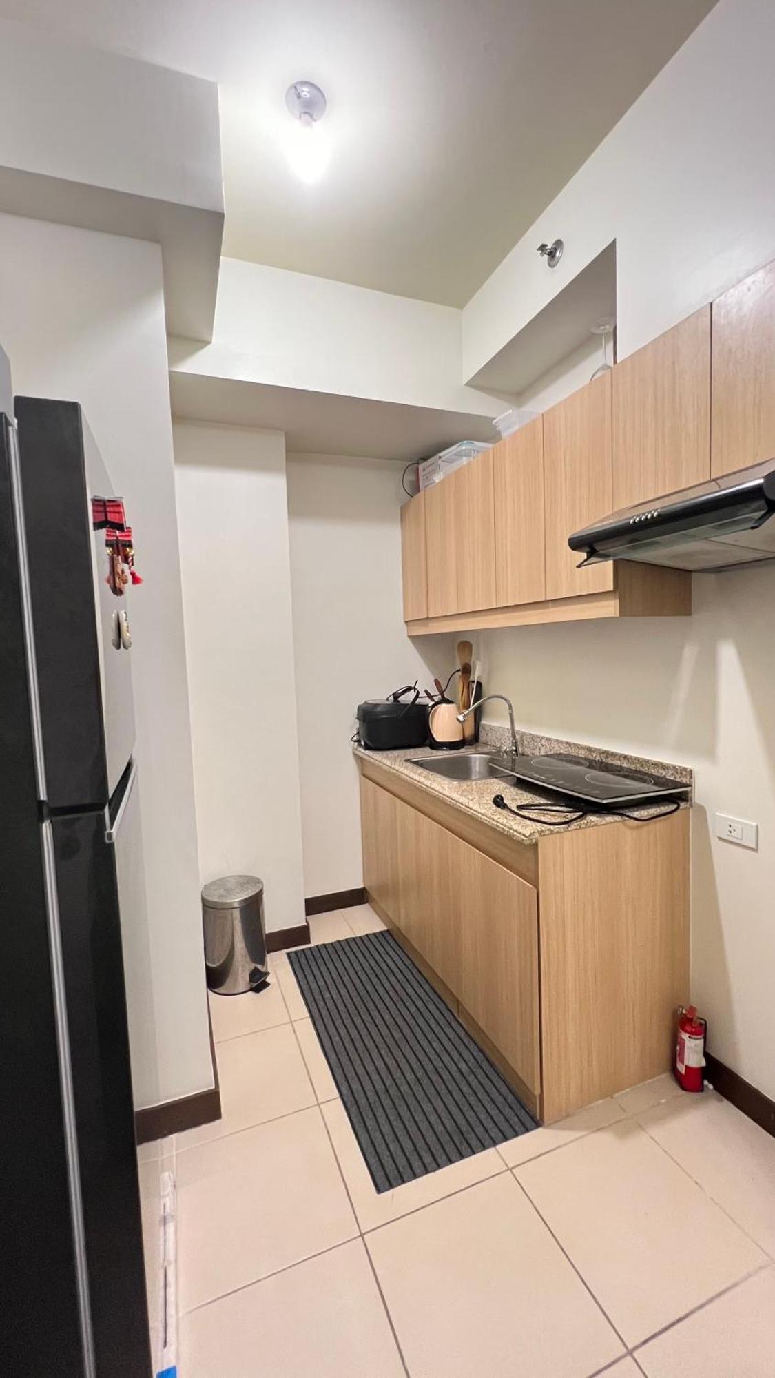 מנילה Brixton Place, Weston Tower מראה חיצוני תמונה